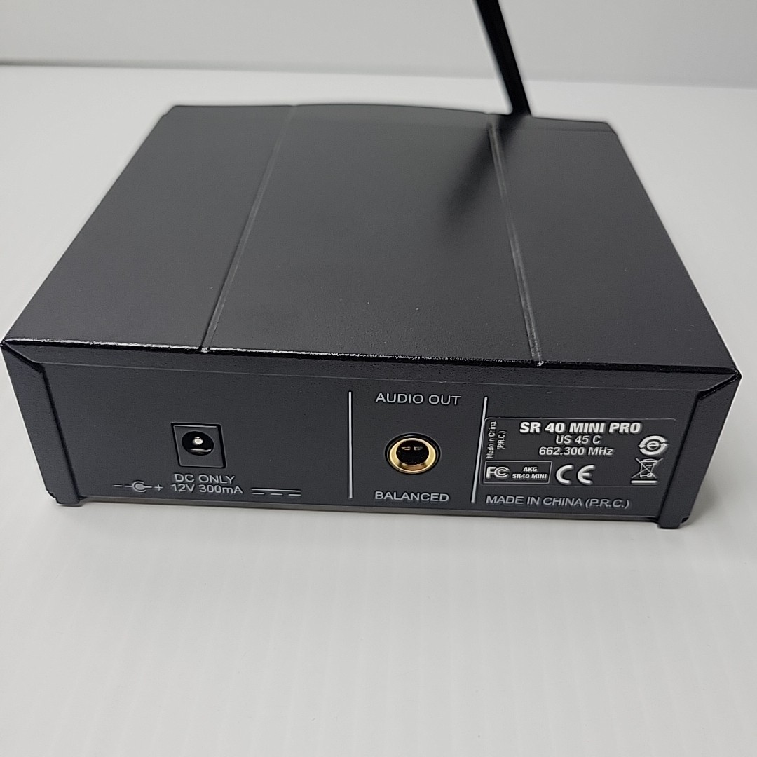 AKG SR40 Mini Pro Wireless Stationary Reciever Frequency 662-300 MHz