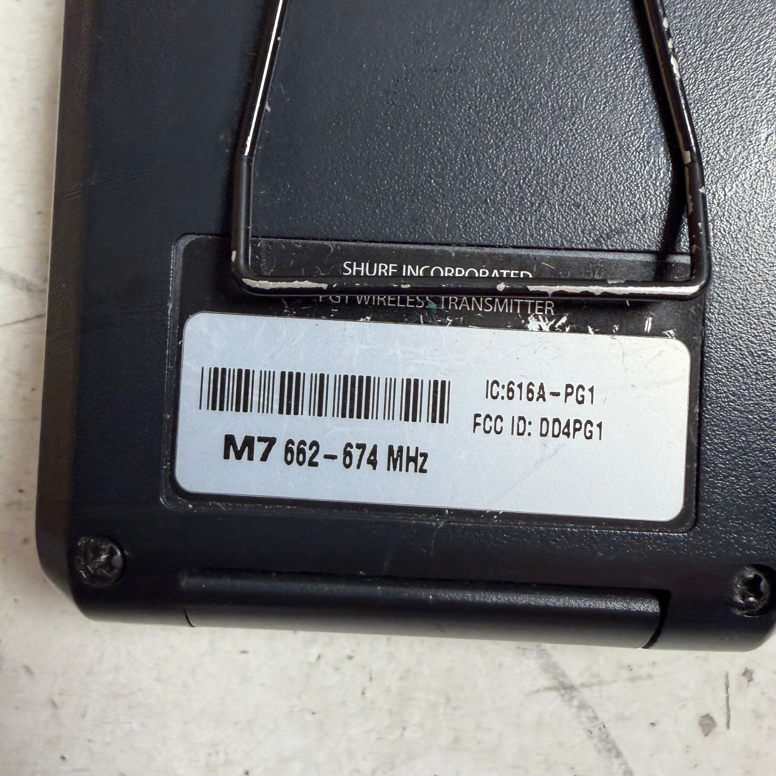Shure PG1 M7 Black Portable Wireless 662-674 MHz UHF Bodypack RF Transmitter