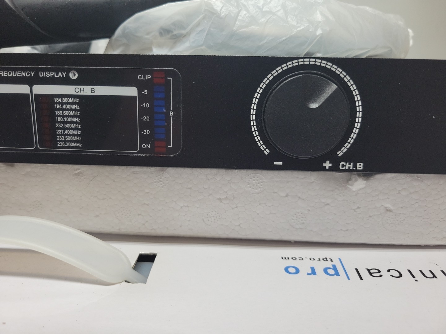 PROFESSIONAL DUAL MICROPHONE SYSTEM TECHNICAL PRO, WM 1001 (C1)