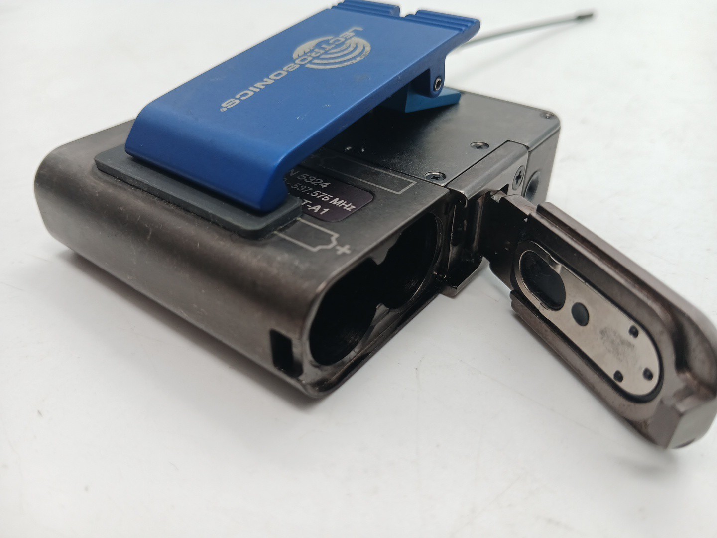 Lectrosonics LT-A1 Digital Hybrid Wireless Bodypack Transmitter 470-537 MHz