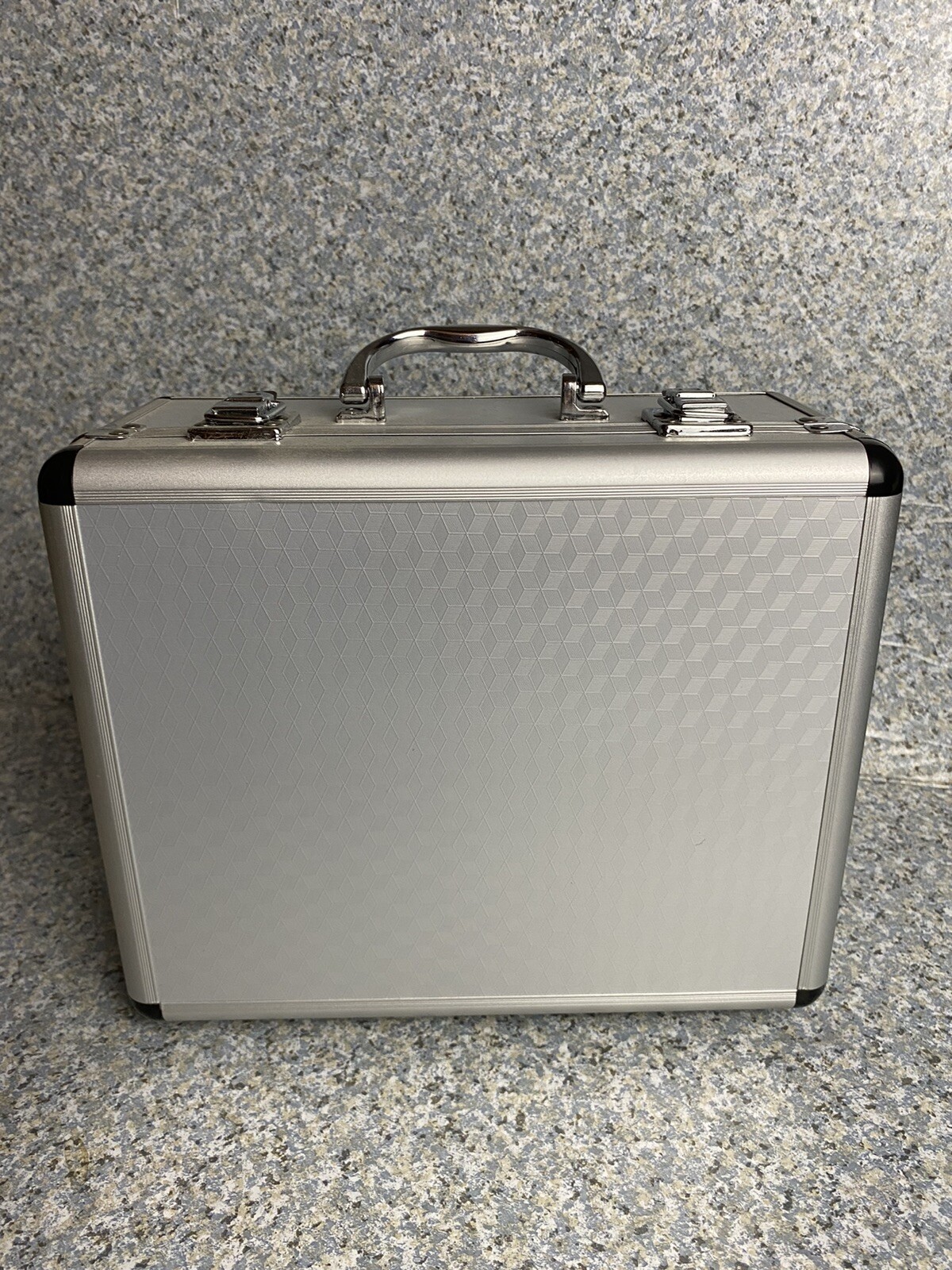 USB Microphone Kit 192KHZ/24BIT with Aluminum Organizer Storage Case MAONO