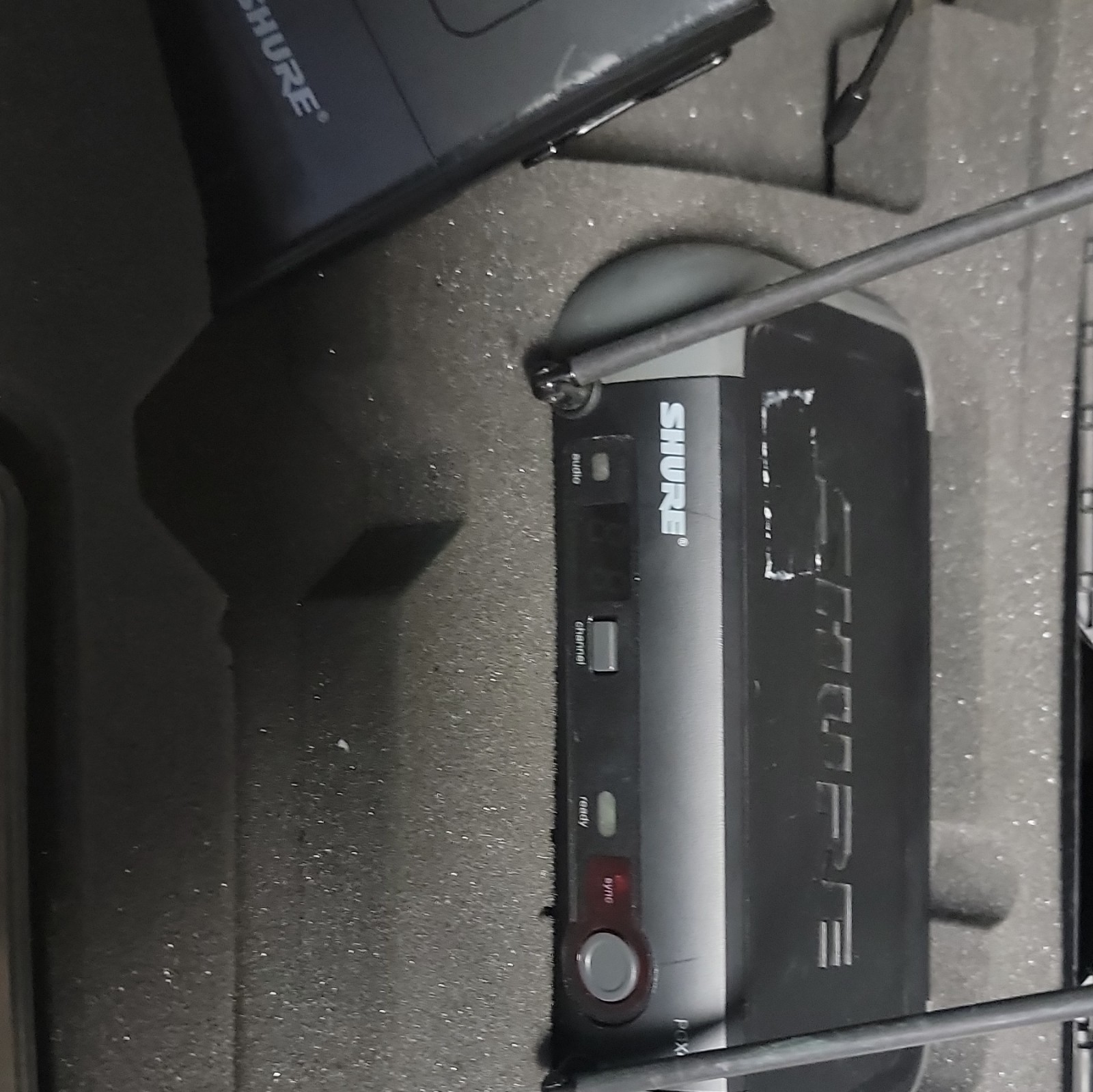 Shure PGX4 Wireless Receiver & PGX1 Transmitter J6 572-590 MHz Black