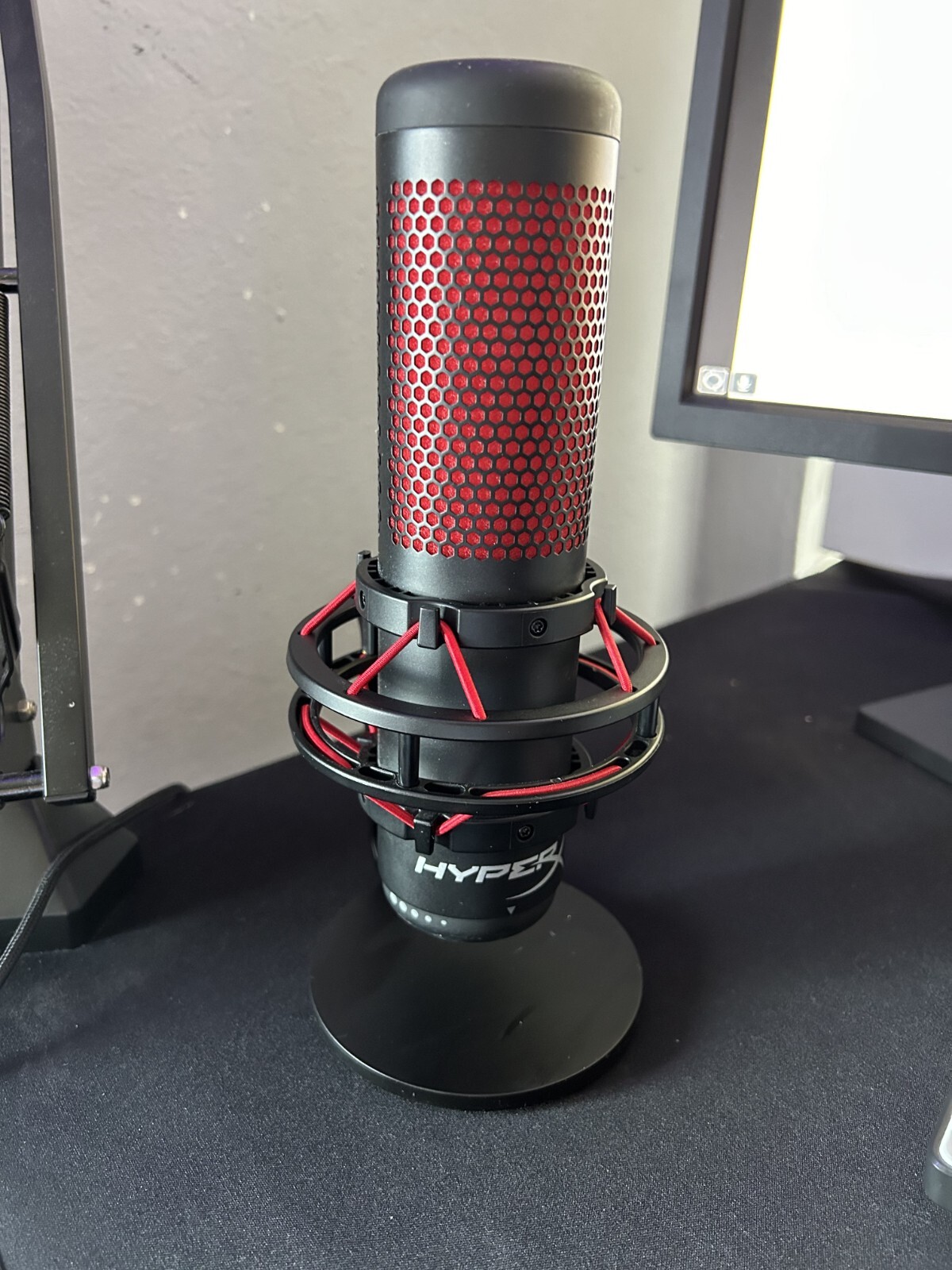 HyperX QuadCast Red LED USB Cardioid Microphone – Black