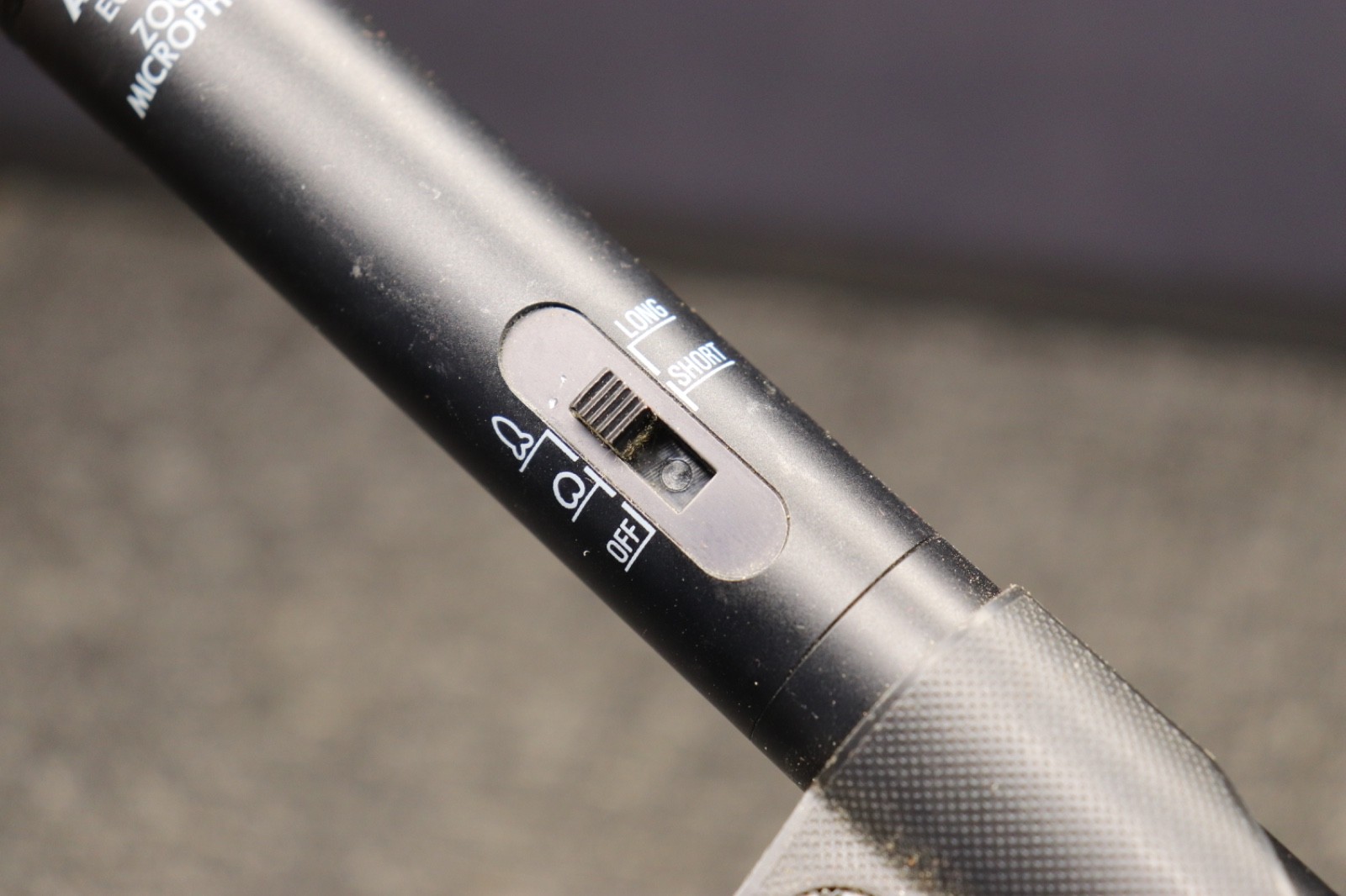 Azden ECZ-660 Condenser Cable Microphone 3.5mm stereo jack “zoom” with Mount