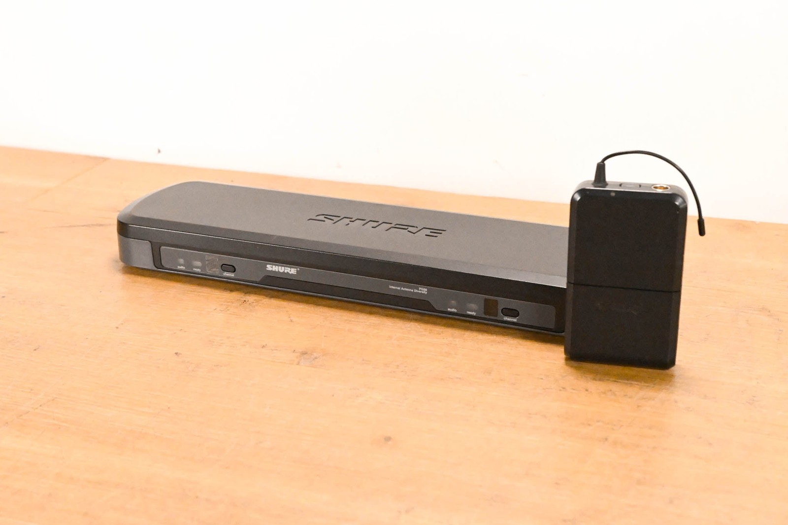 Shure PG88 Dual Wireless System with one PG1 Bodypack – H7 Band (NO PSU) CG01YFX