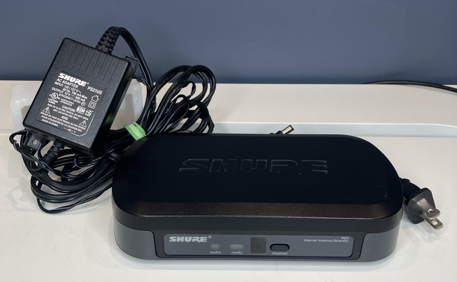 Shure PG4 H7 Wireless Receiver 536-548MHz w/ Genuine PS21US Power Adapter Tested