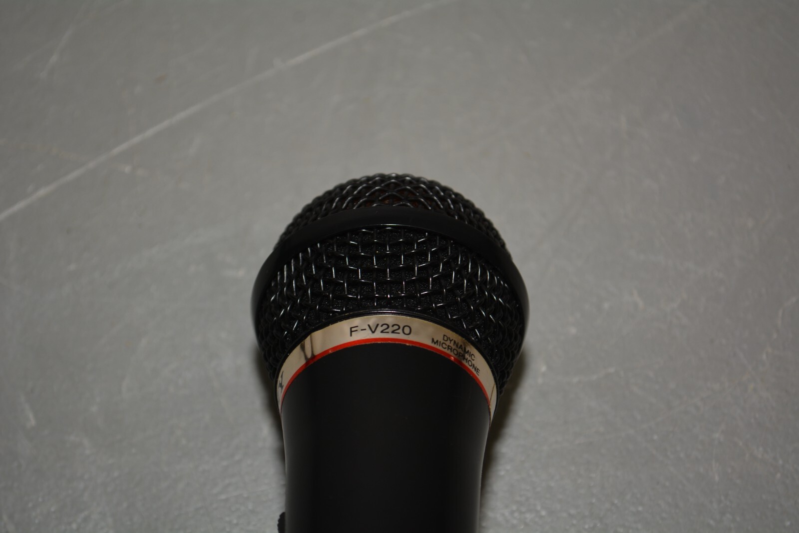 Sony F-V220 Dynamic Cable Consumer Microphone #X1627