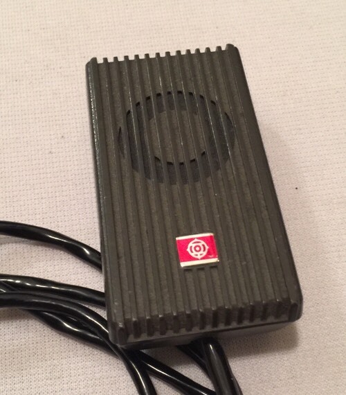 OLD MINI NDM-26 CAD DYNAMIC MICROPHONE IMP Low Two-Prong NDM26