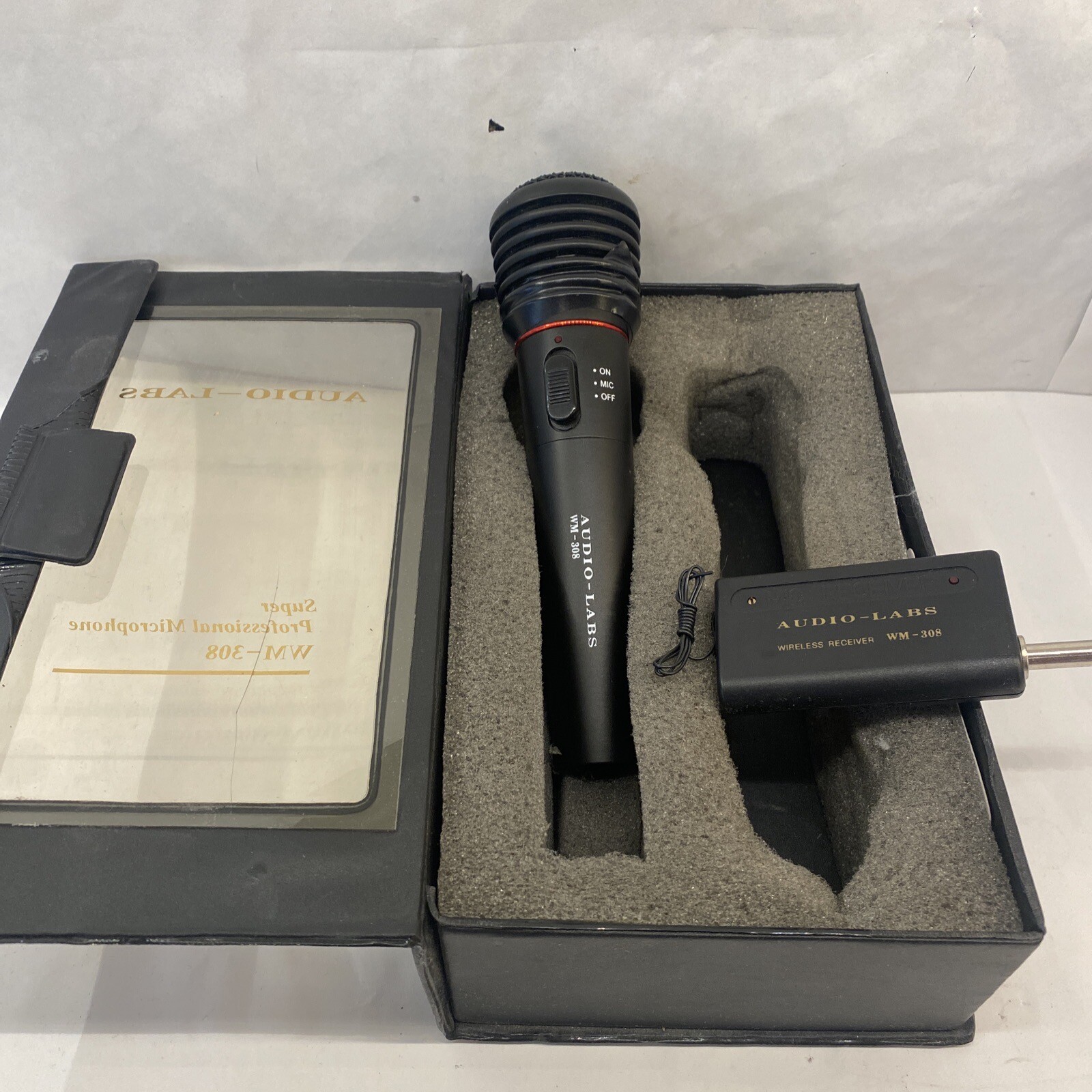 Audio-Labs Professional Microphone WM-308-untested