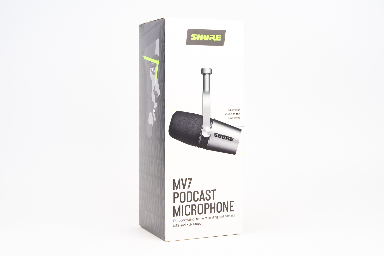Shure MV7 Silver Podcast Microphone USB and XLR Output NEW IN BOX V25