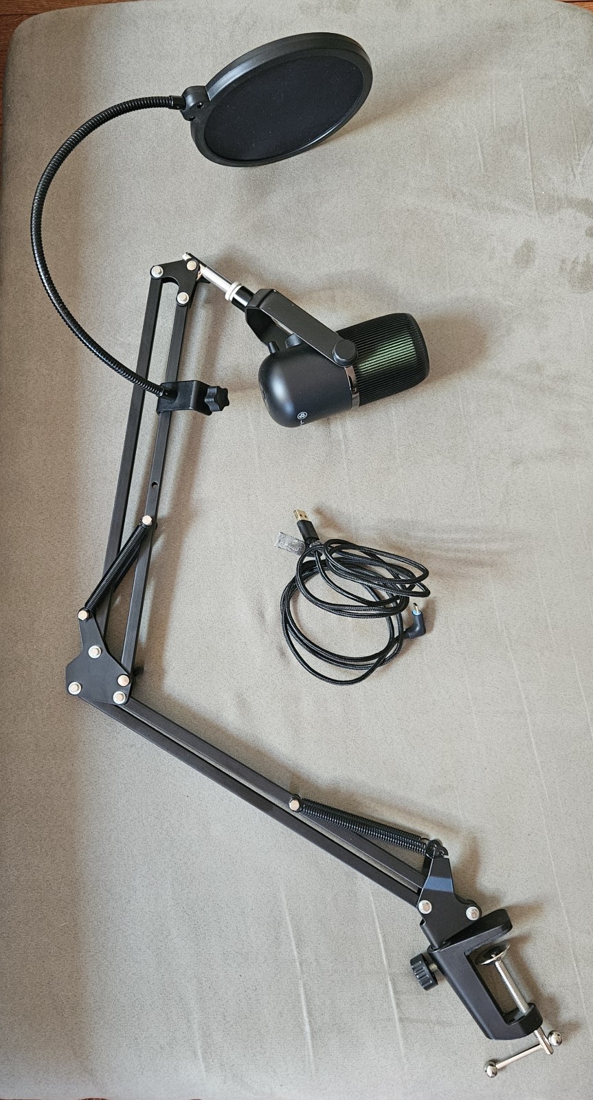Jlab Talk USB Microphone and Desk Mount Mic Arm with Pop Filter Bundle