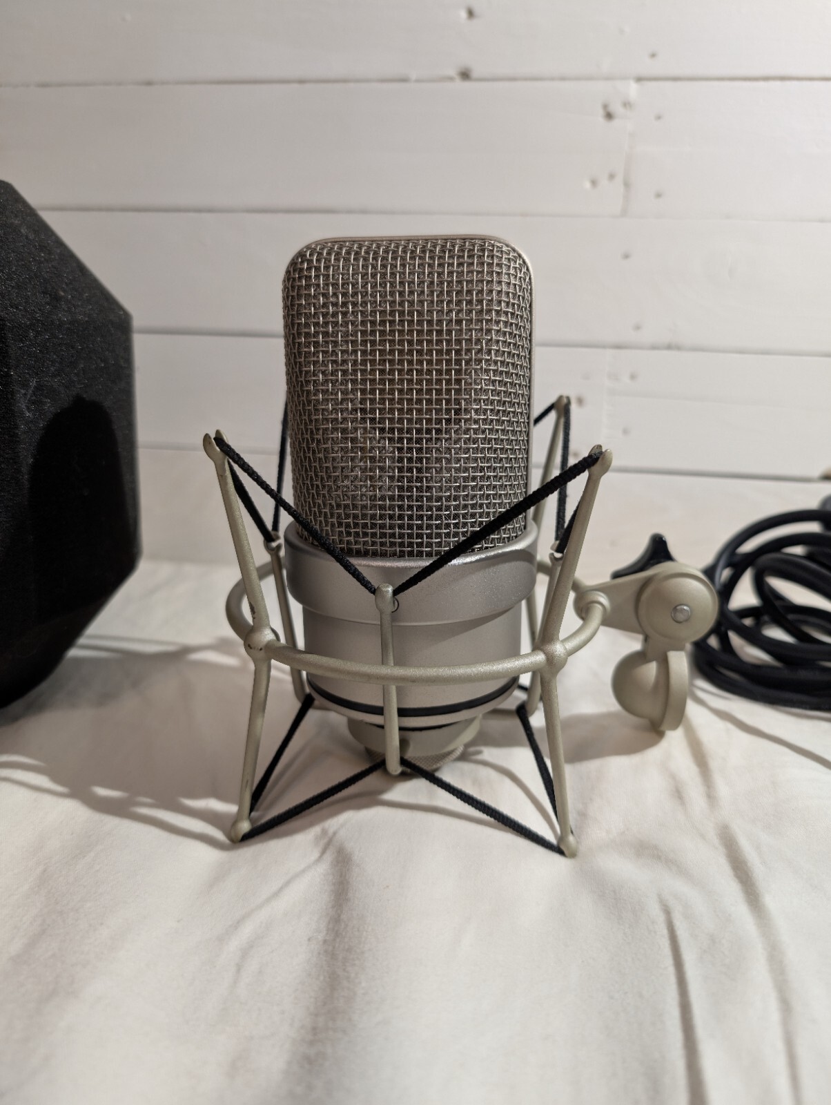Neumann TLM 49 Cardioid Studio Condenser Microphone