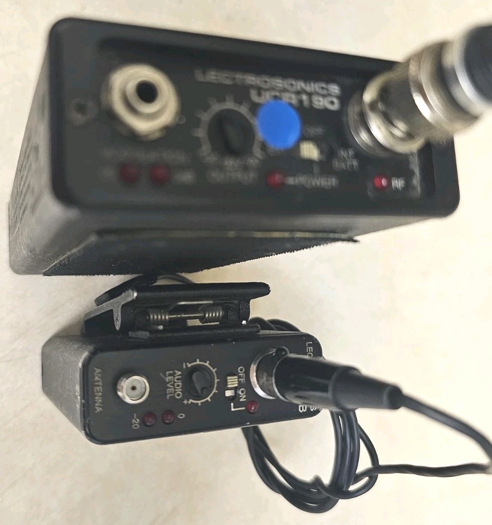 Lectrosonics UHF Wireless UCR190 Receiver Transmitter UM190B 558-175 Set