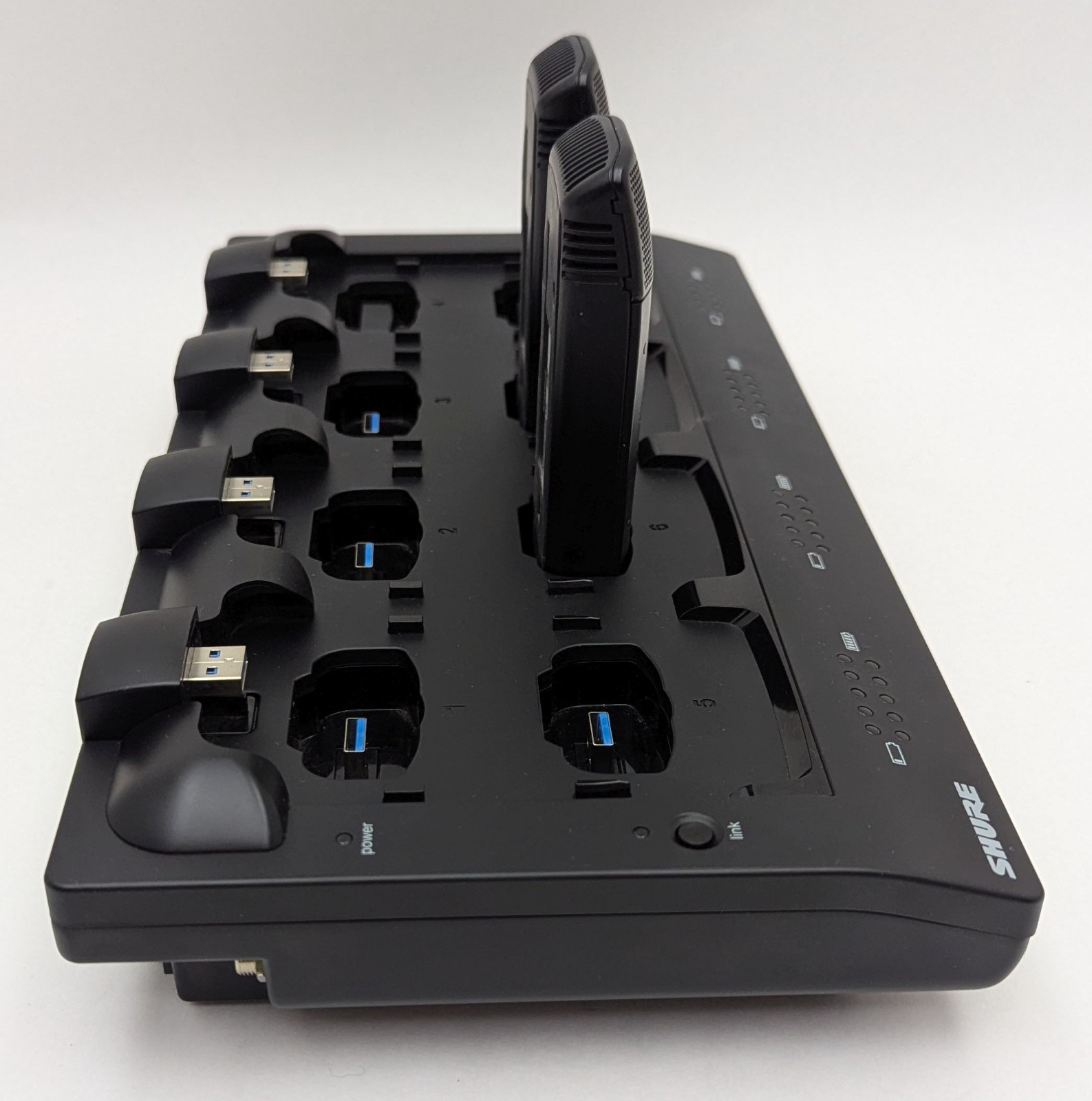 Shure MXWNCS8 8-Port Network Station Dock + 8x MXW6/C Z10 Wireless Transmitters