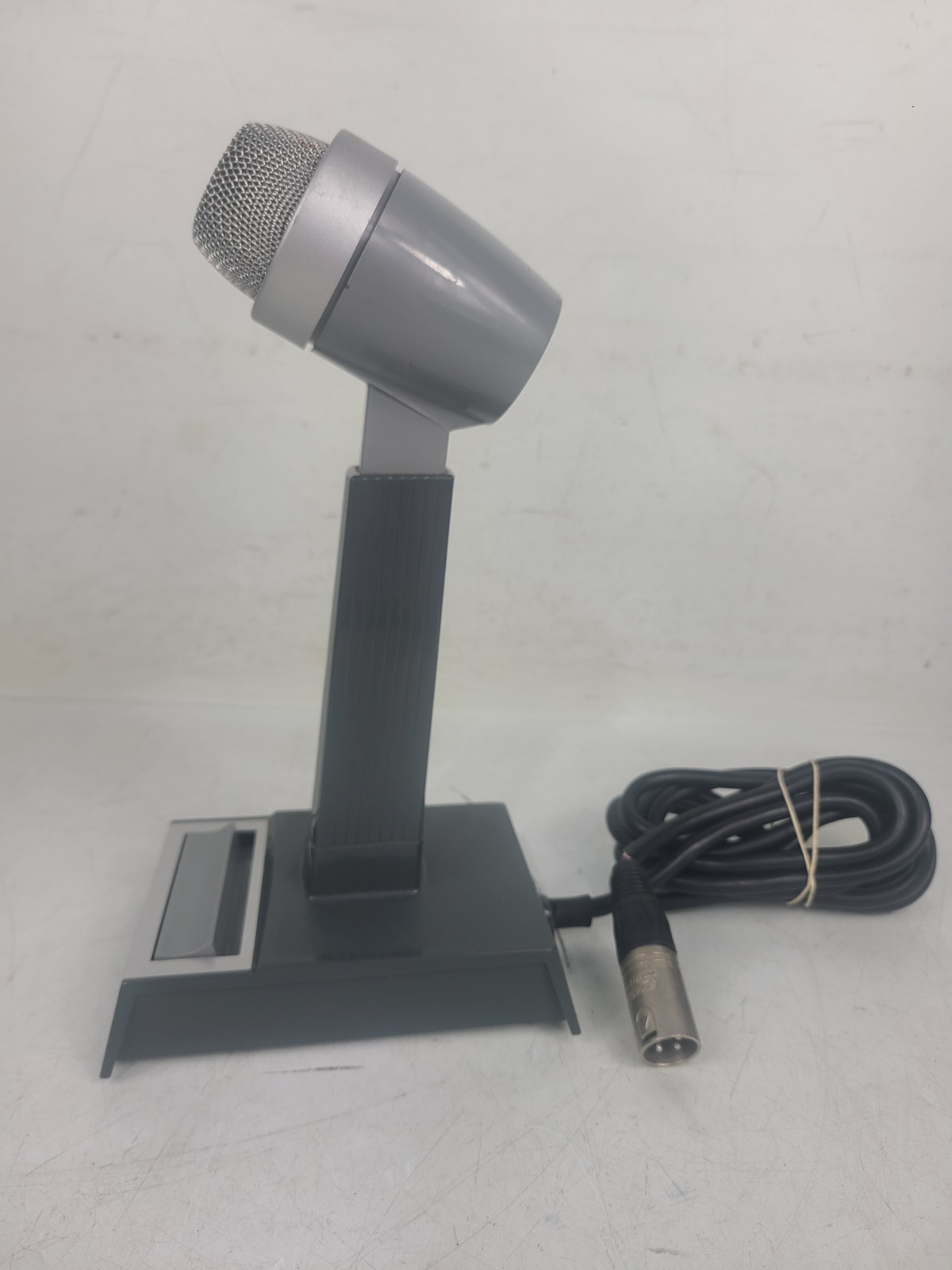 Shure 522 Dynamic Unidirectional Desktop Microphone Stand Impedance (TESTED)