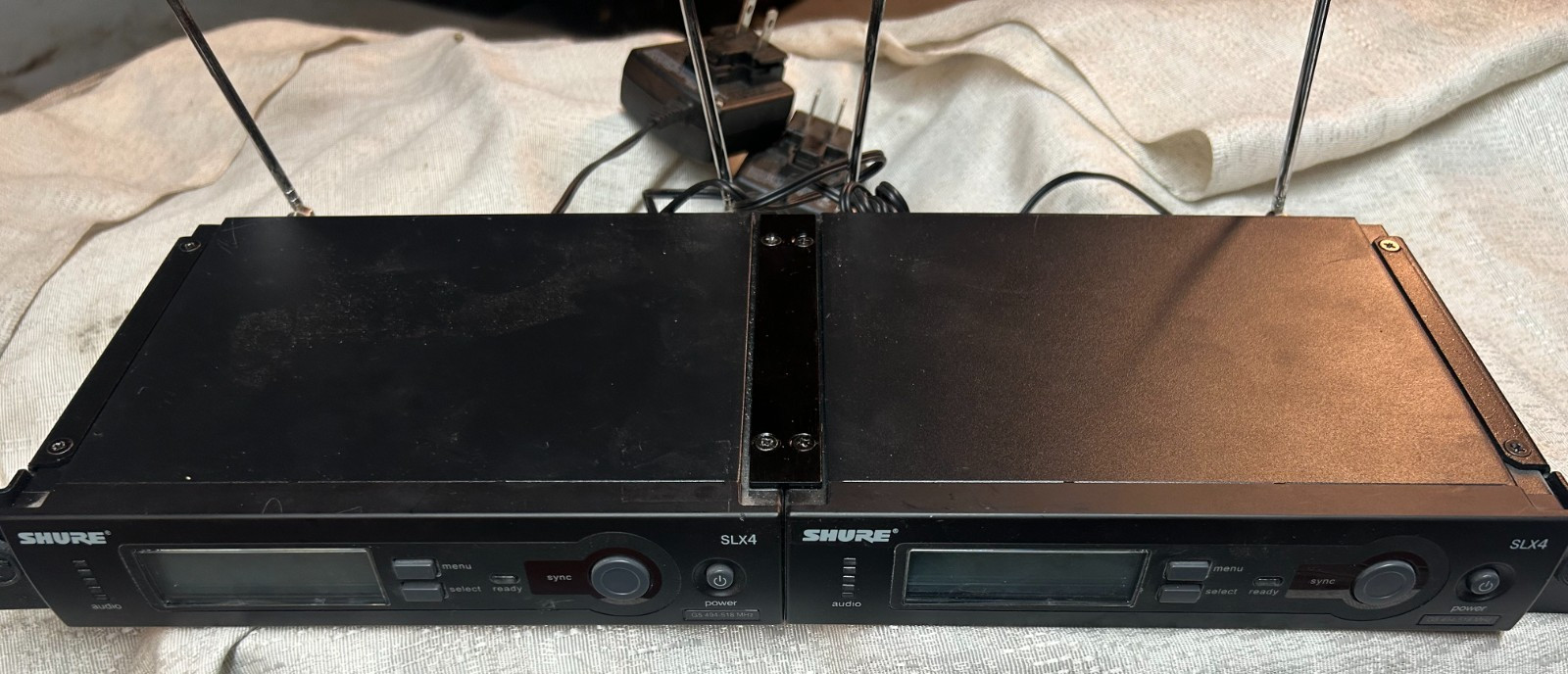 Lot of 2 Shure SLX4 Receivers w/ power supplies 494-518 MHz G5 band. 1U RACK MT