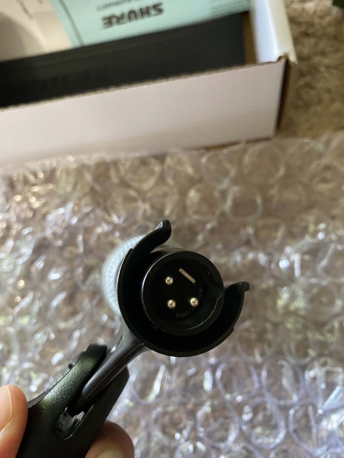 Shure PGA 48 Professional Vocal Microphone NWB
