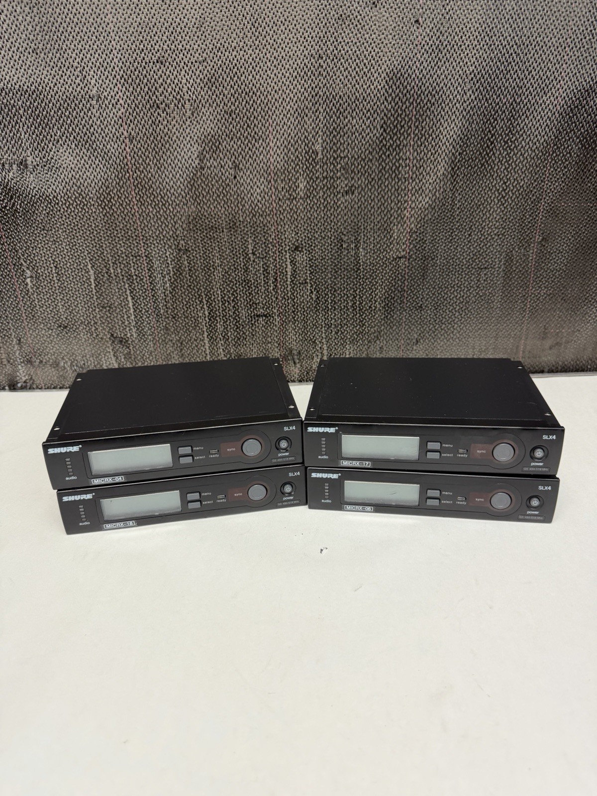 *Lot of 4* Shure SLX4L-G5 Wireless Receiver – 494-518 MHz No Antenna Or Adapter