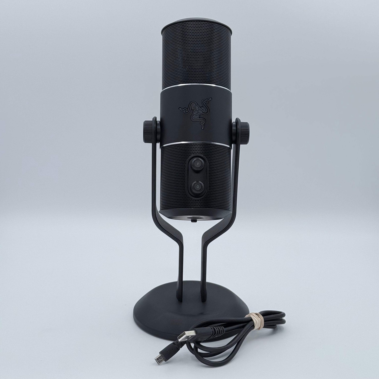 Razer Seiren RZ05-0127 Studio Grade Recording USB Digital Microphone