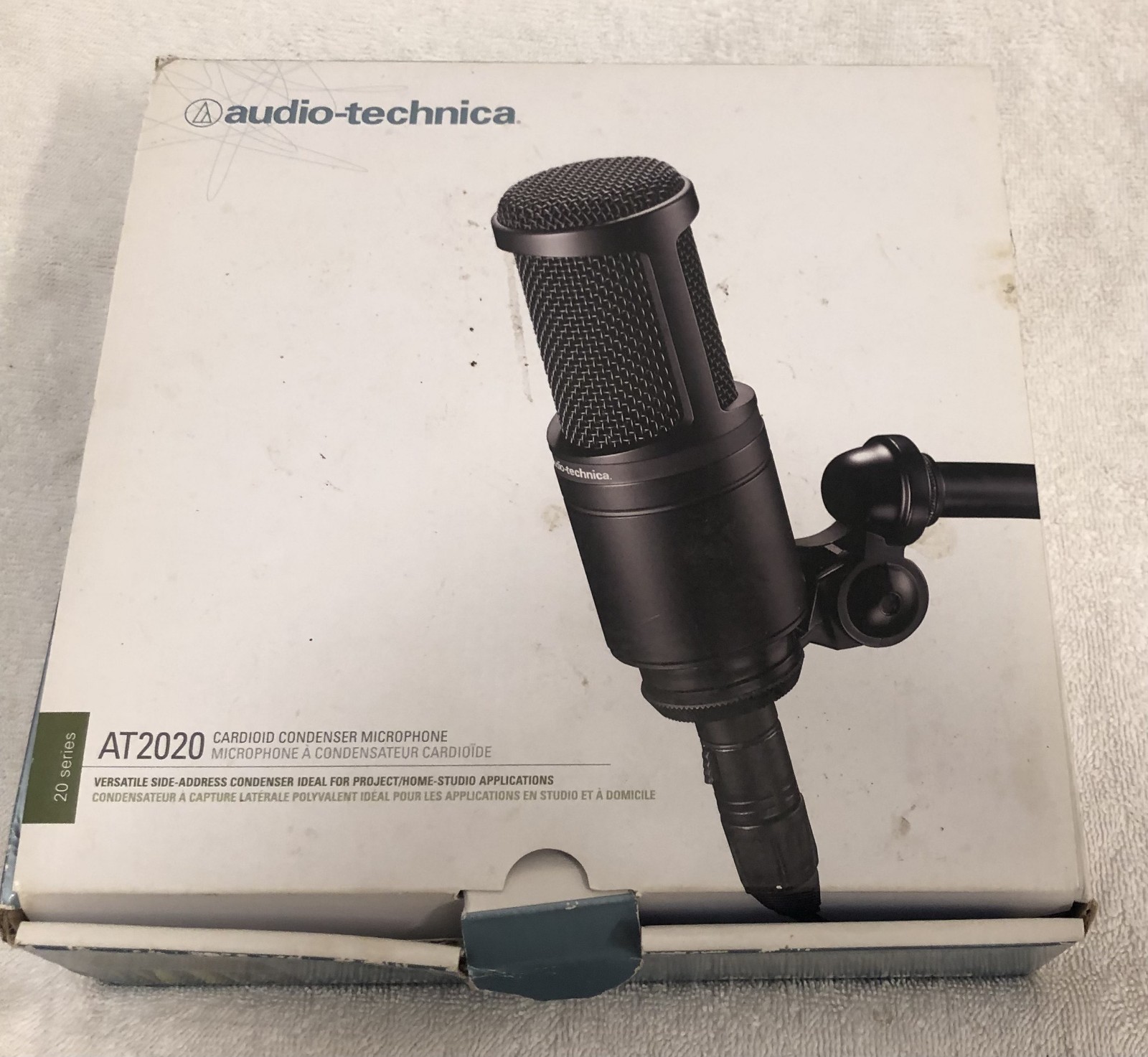 Audio-Technica AT2020 Cardioid Medium-diaphragm Condenser Microphone