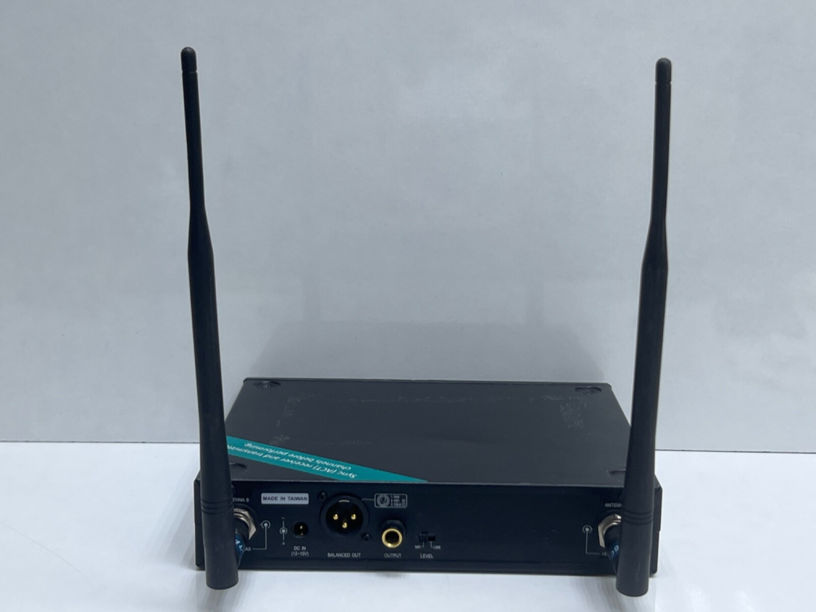 Mipro ACT-311B UHF Single Channel Diversity Receiver