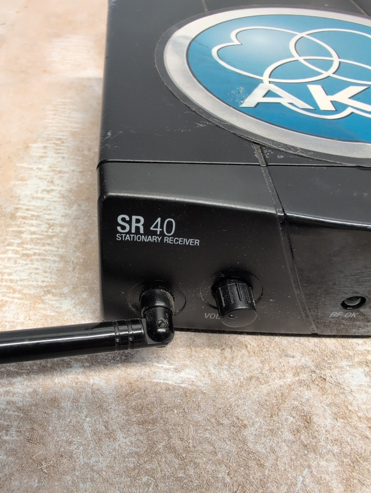 AKG SR40 PRO Microphone Single Wireless Stationary Receiver With AC Adapter