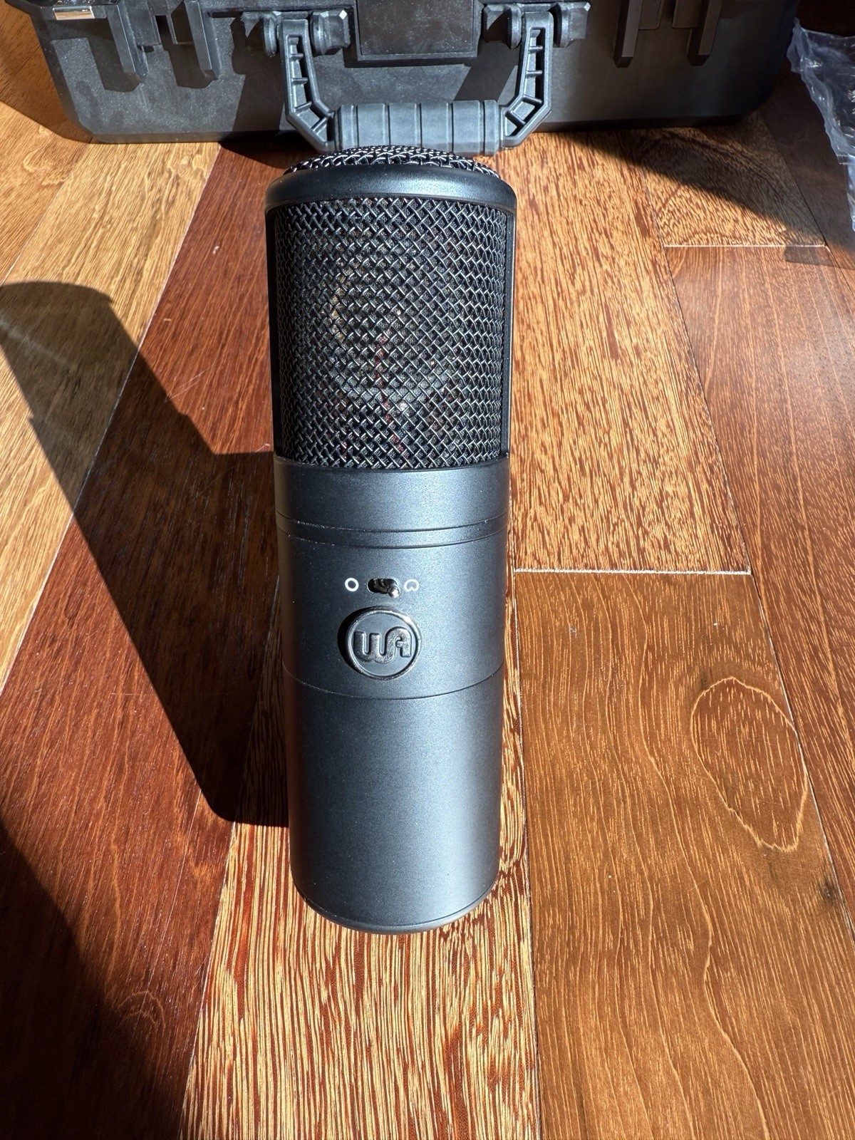 Warm Audio WA-8000 Tube Condenser Microphone Large Diaphragm Studio Kit w/ Case