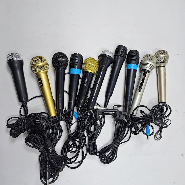 Lot of 10 Assorted Microphones – Used, Various Colors & Models