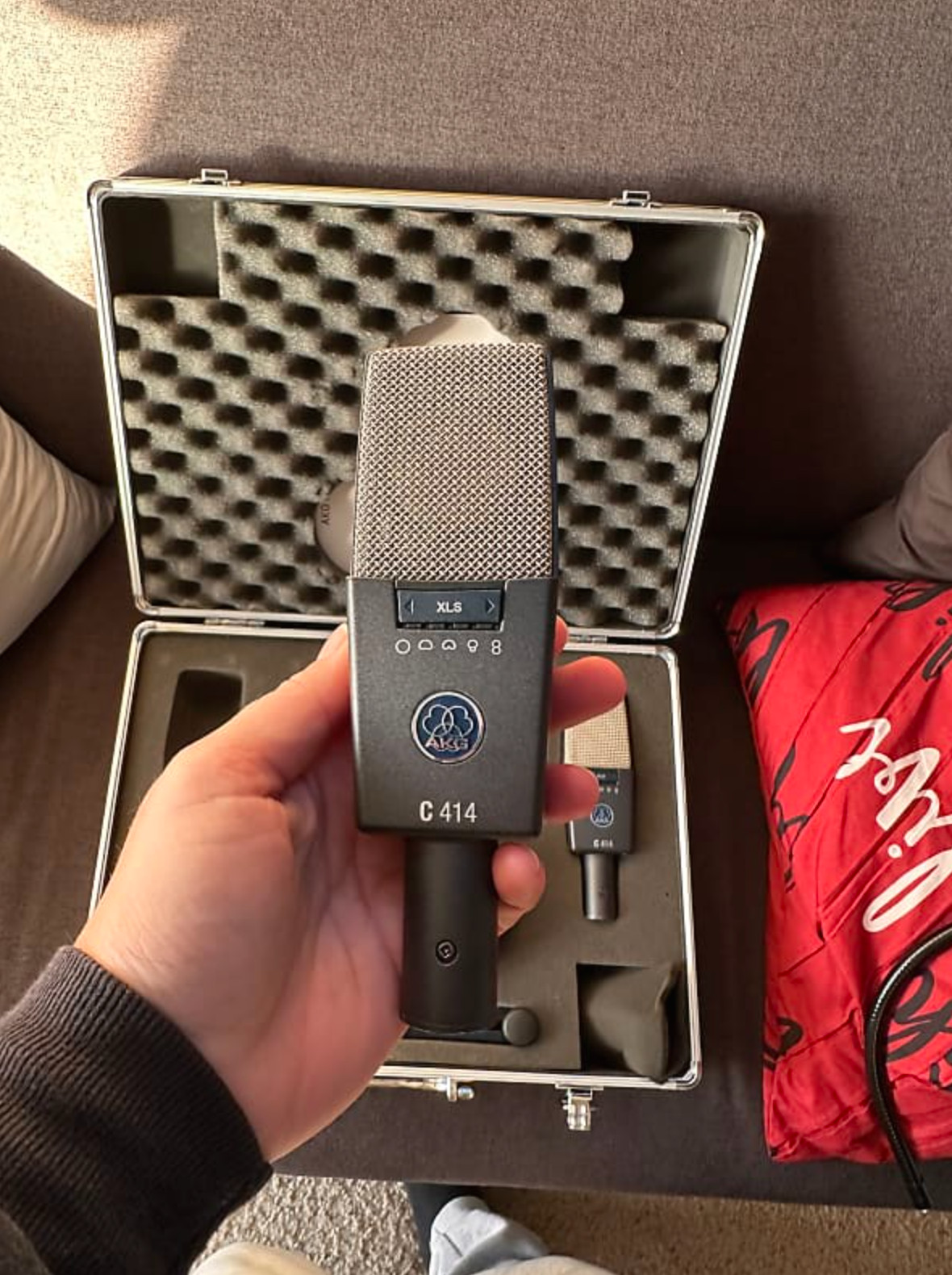 AKG C414 XLS ST Multi-Pattern Large-Diaphragm Condenser Microphone – Matched…
