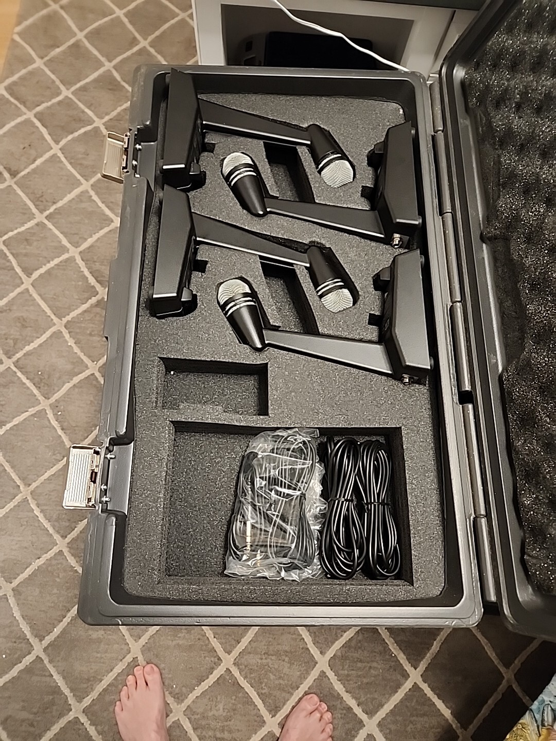 A.T. Products A31 Microphones, Set Of 4 In Hard Case