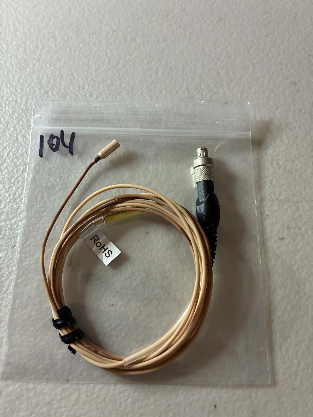 Point Source CO-8WL, Beige – Omni Lavalier, with 3-pin Lemo connector, #104