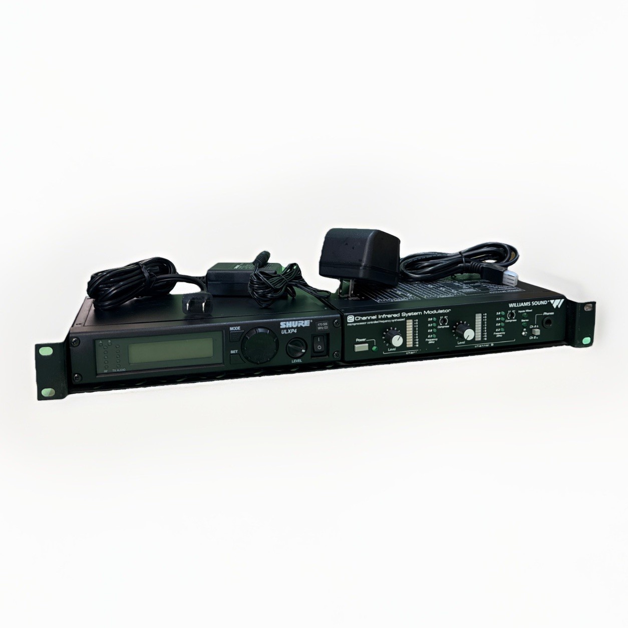 Shure ULXP4 470-506MHz G3 + AC ADAPTER , ANTTENA AND 2 CHANNEL INFRARED SYS
