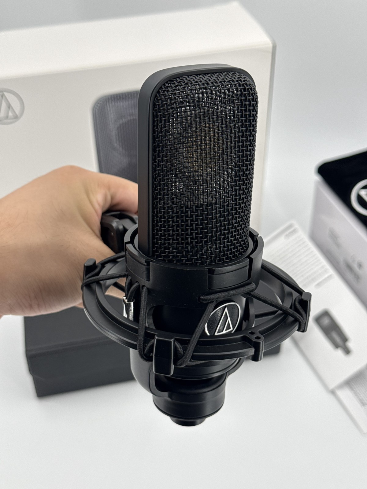Audio-Technica AT4040 Side-Address Cardioid Condenser Microphone