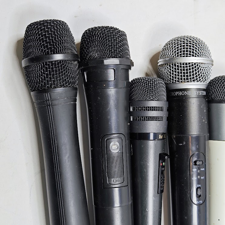 Lot of 10 Used Microphones, Various Colors & Models, No Packaging