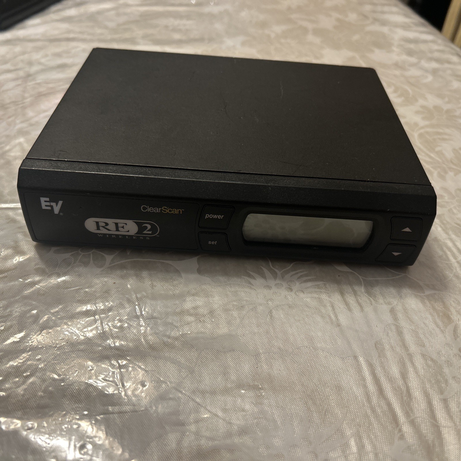 Electrovoice EV Clear Scan RE2 Wireless Microphone Receiver