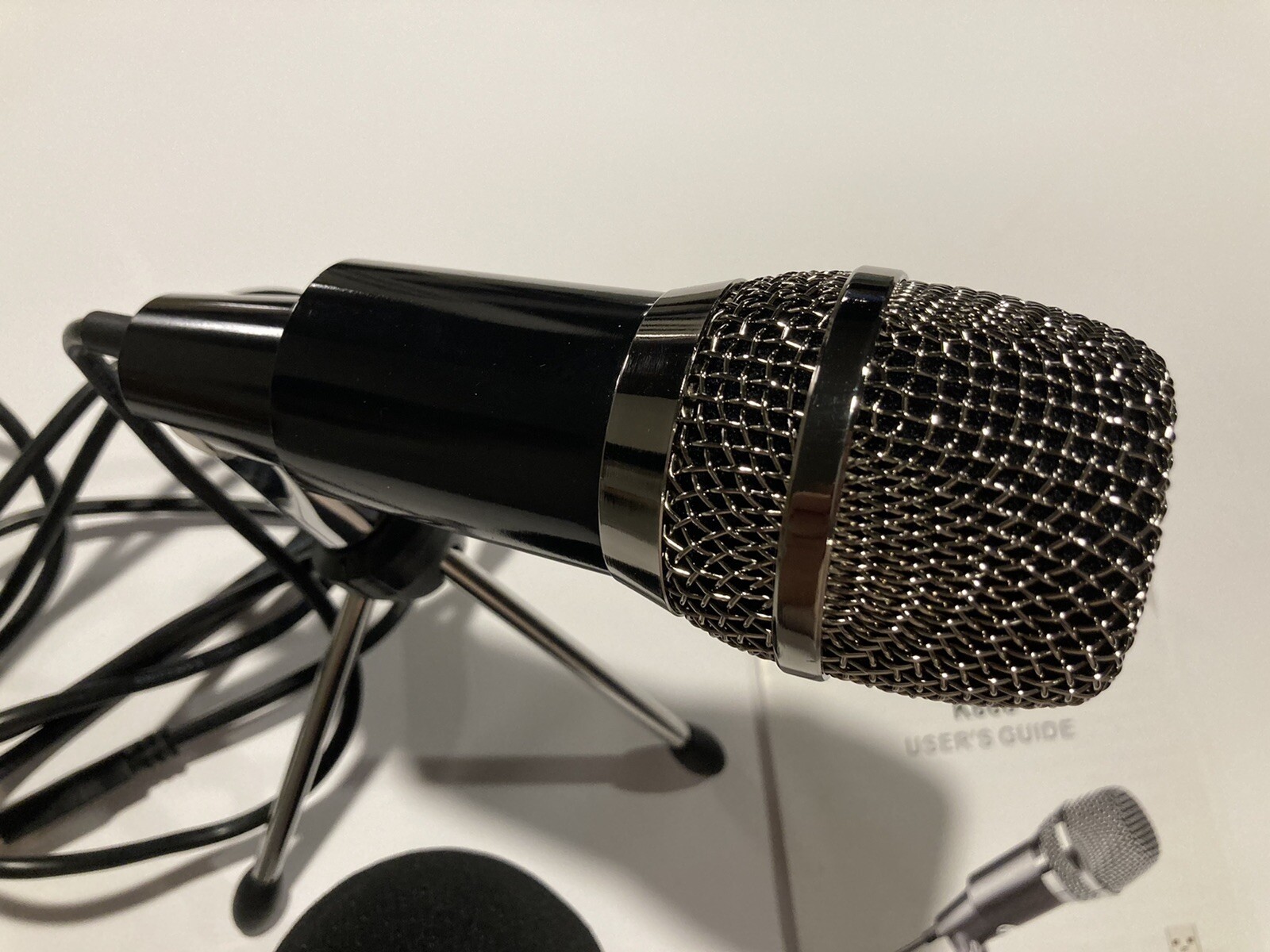 Fifine Home Studio USB Condenser Microphone – K668 plug & play – Mic & Tripod