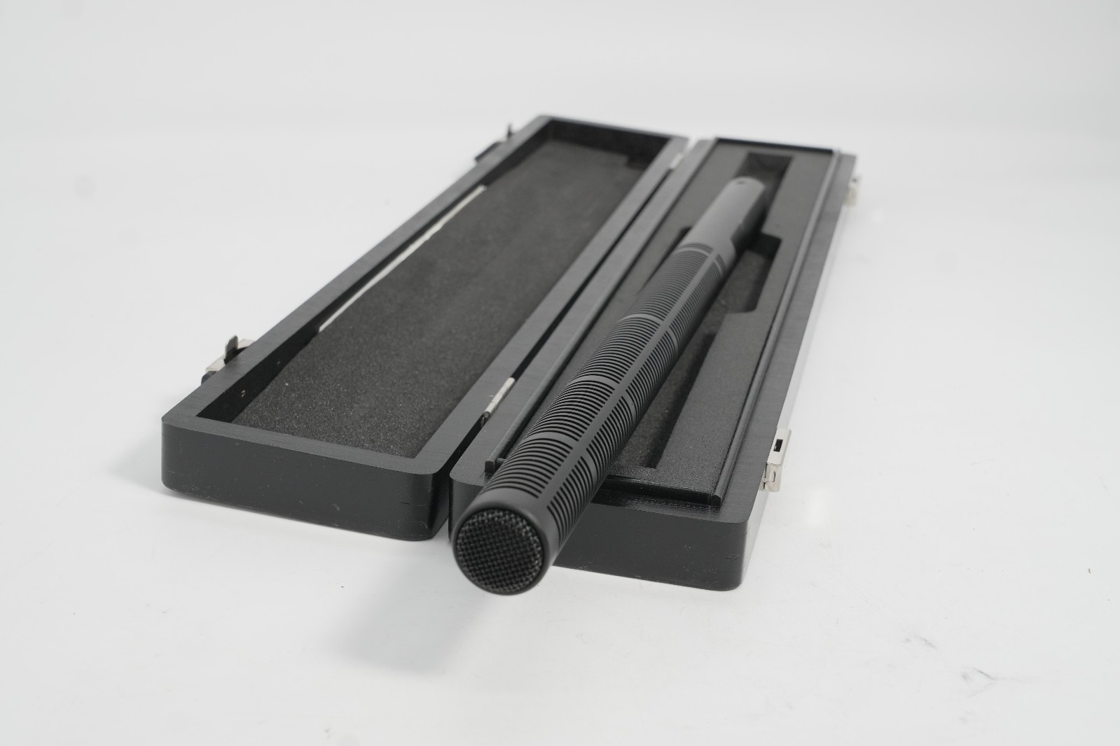 Sennheiser MKH 70 P48 microphone