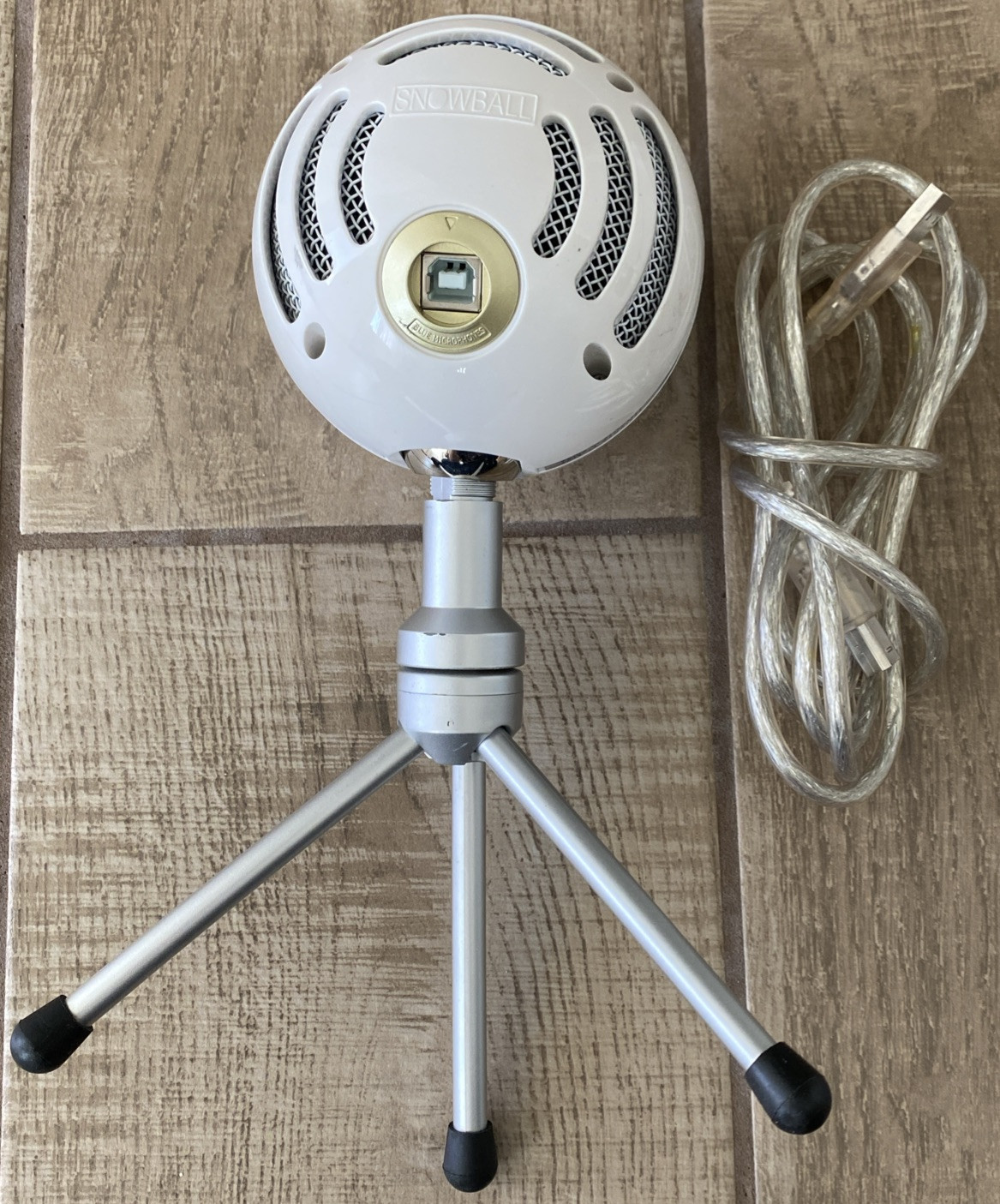 Blue Snowball ICE White USB Podcasting Recording Microphone with Stand & Cable