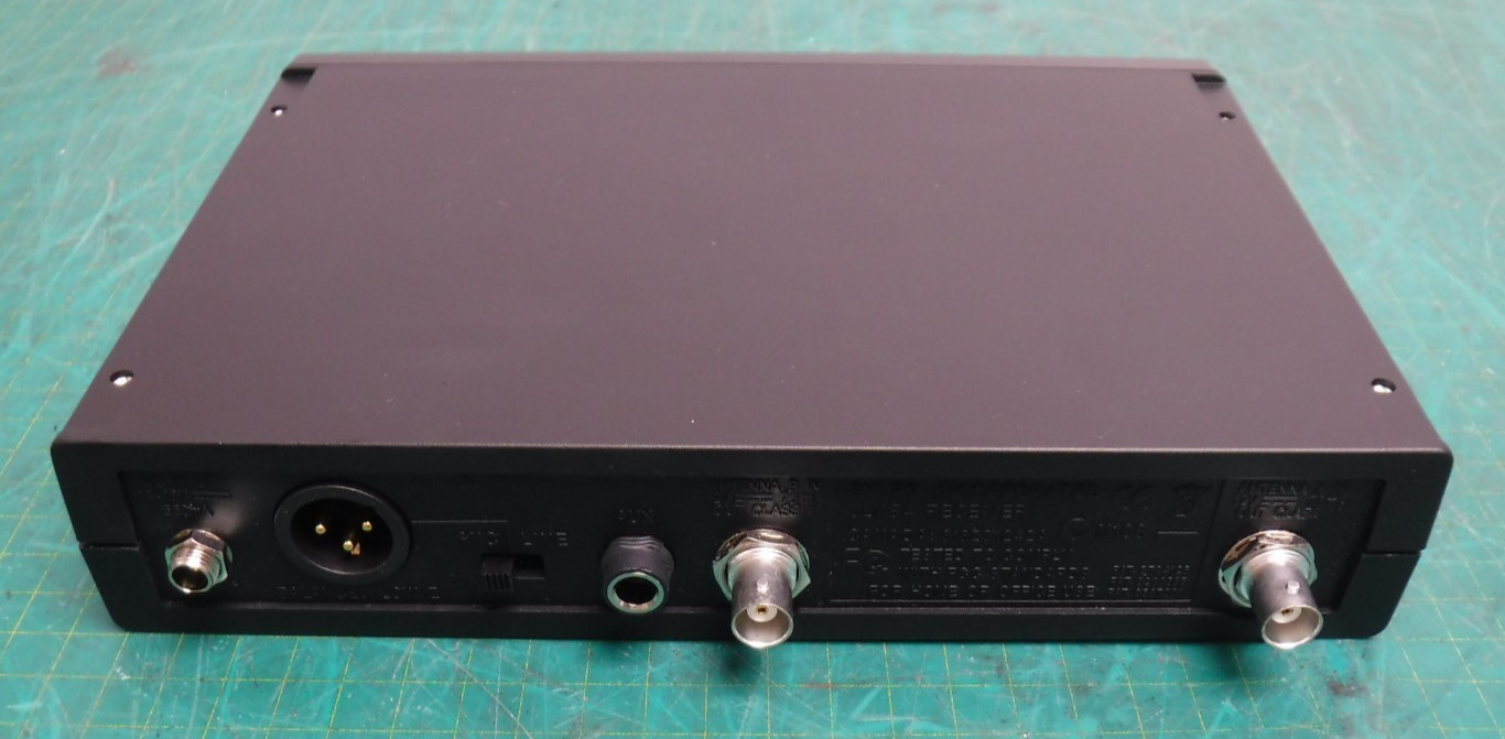 Shure ULXS4 Microphone Receiver 662-698 MHz-M1 – No Power Supply or Antennas
