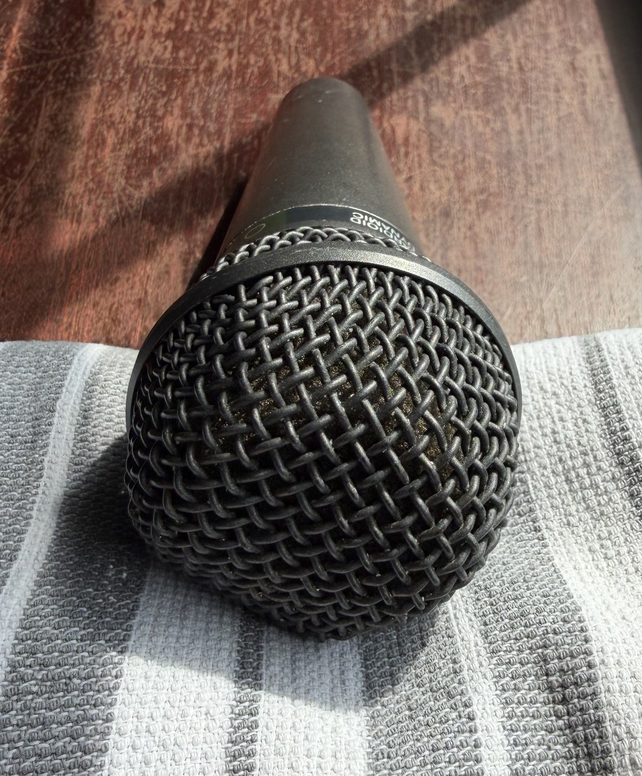 Peavey PVM 38 Dynamic Microphone