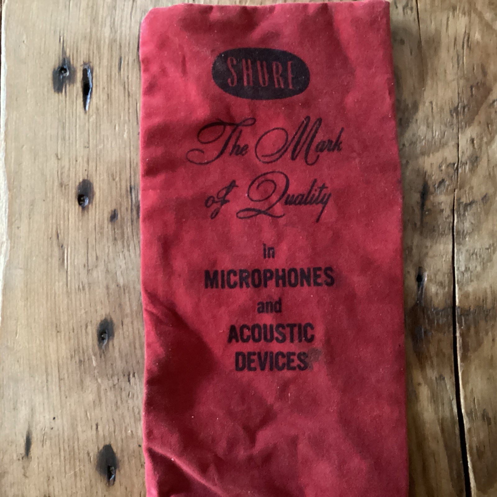SHURE RED MICROPHONE CARRYING BAG USED GOOD CONDITION WITH WORKING SNAP