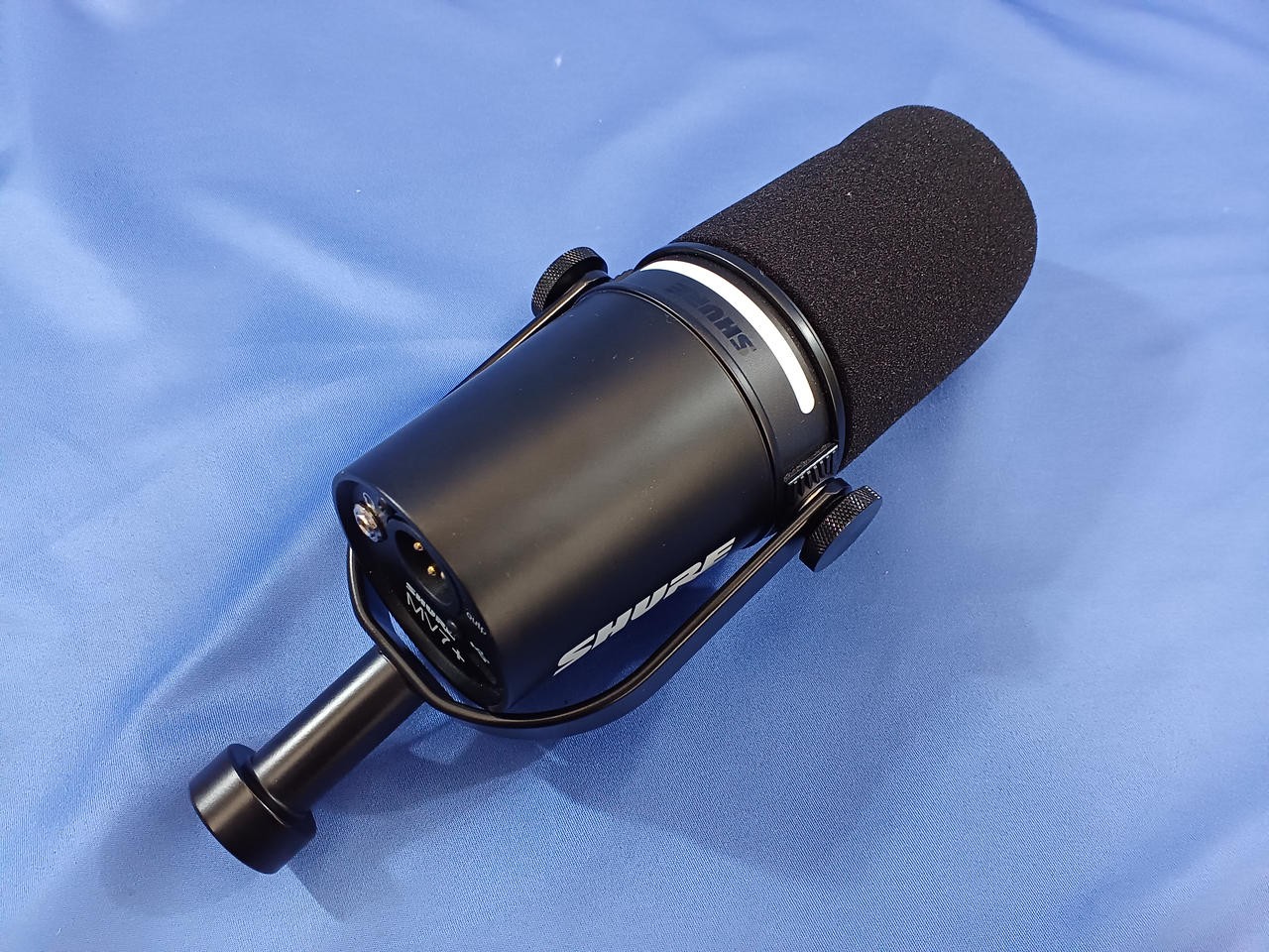 SHURE MV7+ Podcast Microphone USB-C XLR Output Working Tested TB03 2.0