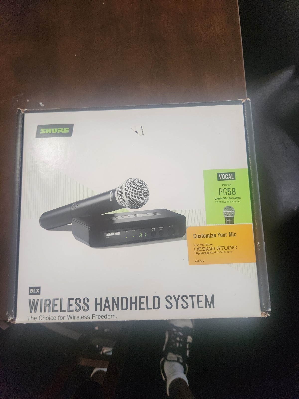 Shure BLX24/PG58 Wireless Microphone System