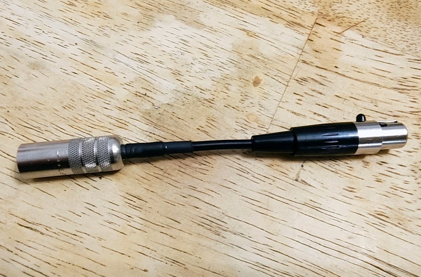 Lectrosonics WM MM Microphone Adapter To TA5F (2.5mm Locking To Regular 5Pin)