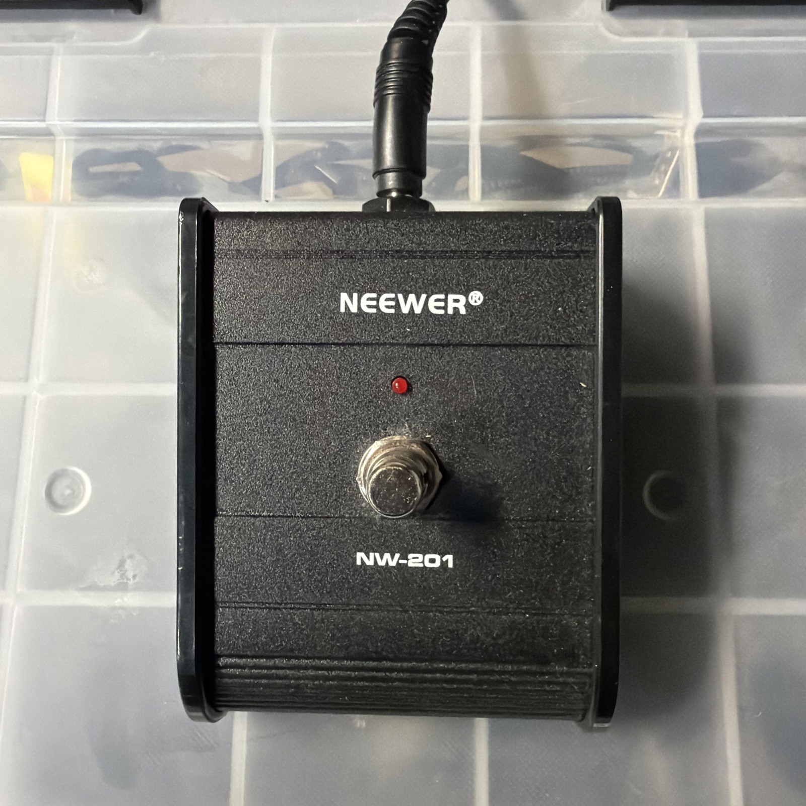 Neewer NW-201