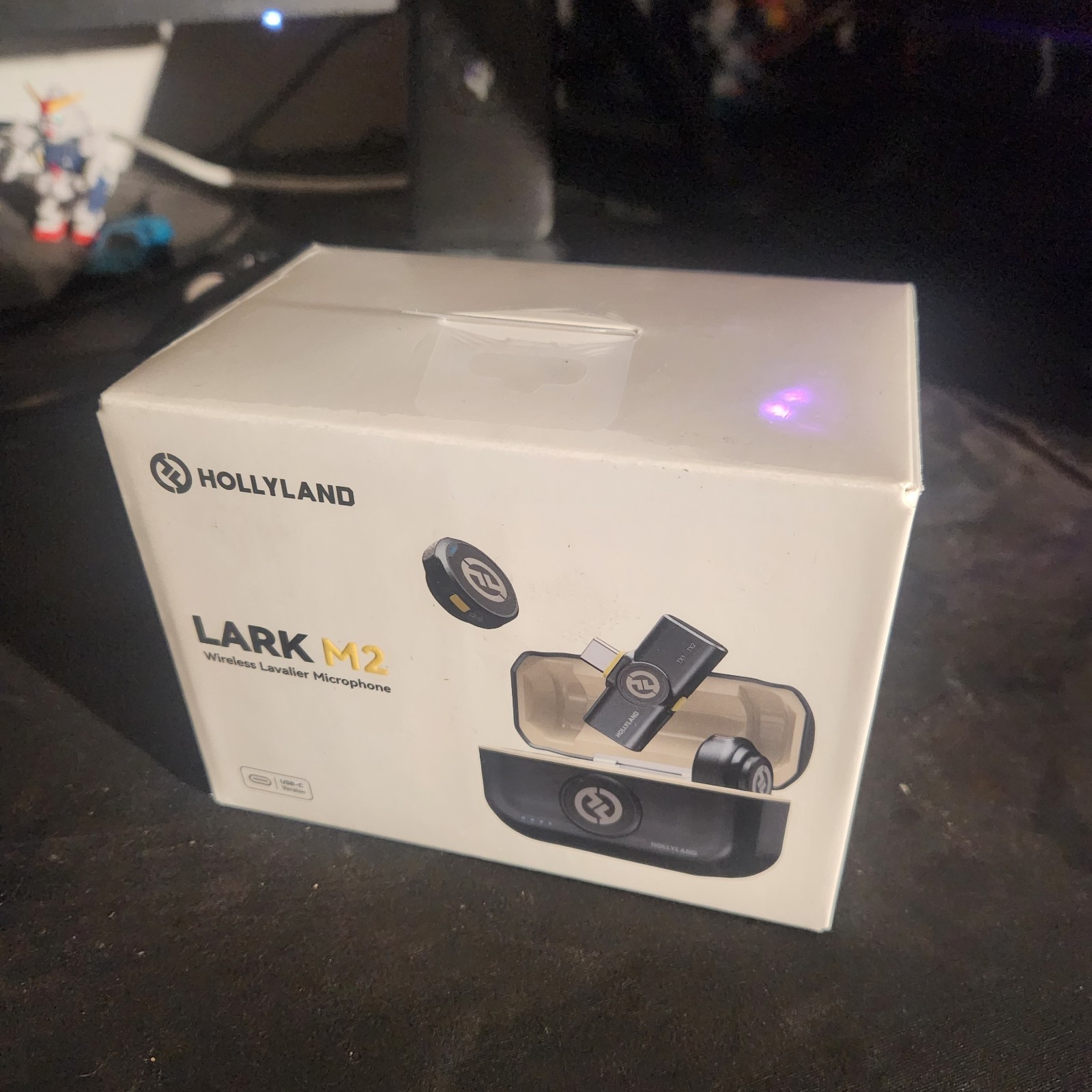 Hollyland Lark M2 Charcoal USB -C Wireless Bluetooth Lavalier Lapel Microphone