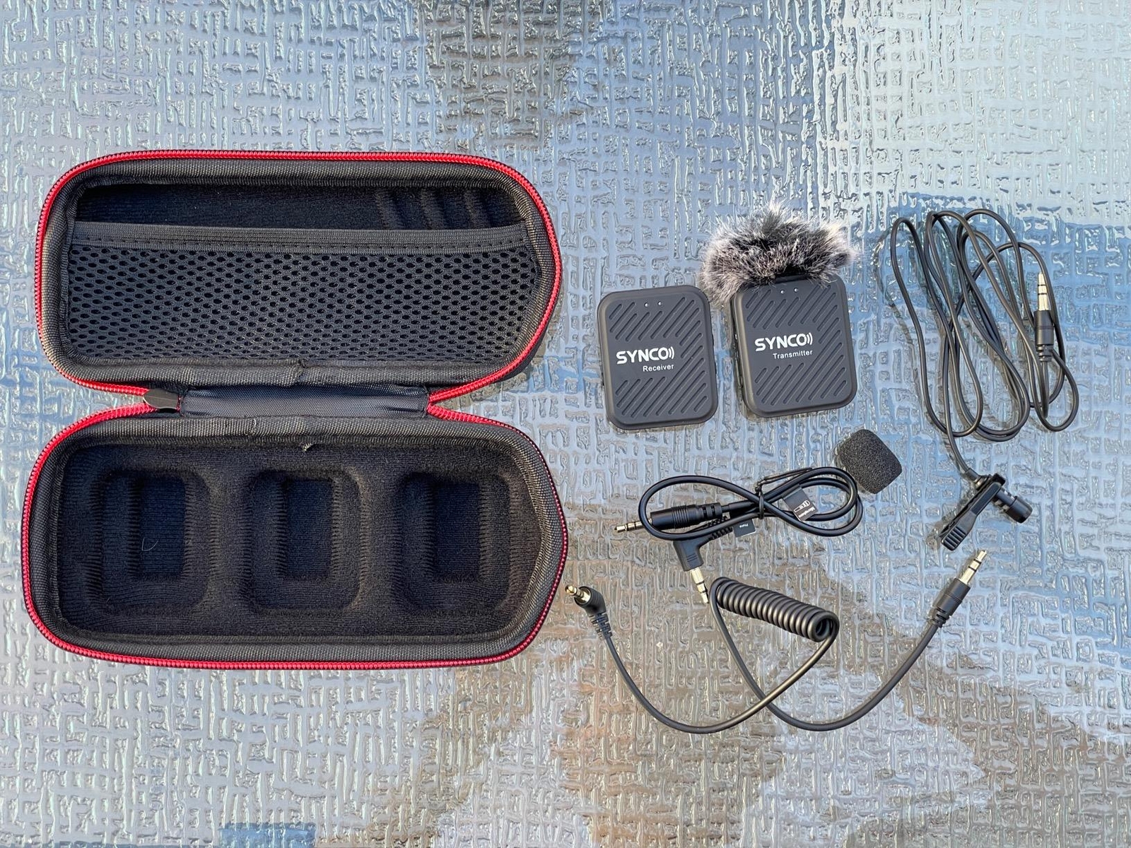 SYNCO G1(A1) Wireless Microphone System with Transmitter Receiver Kit For Camera