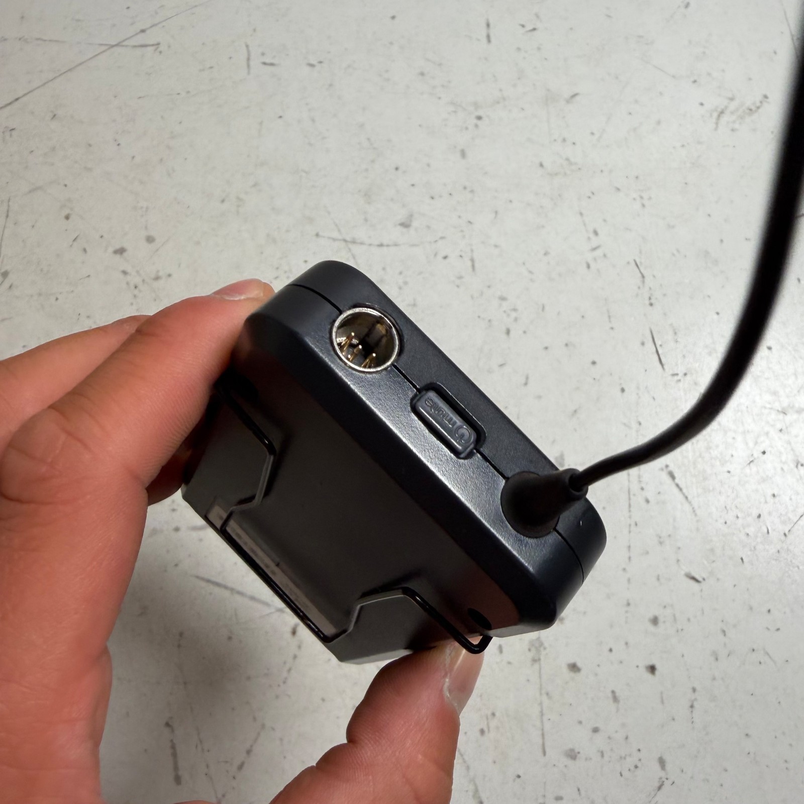 Shure PG1 M7 Black Portable Wireless 662-674 MHz UHF Bodypack RF Transmitter