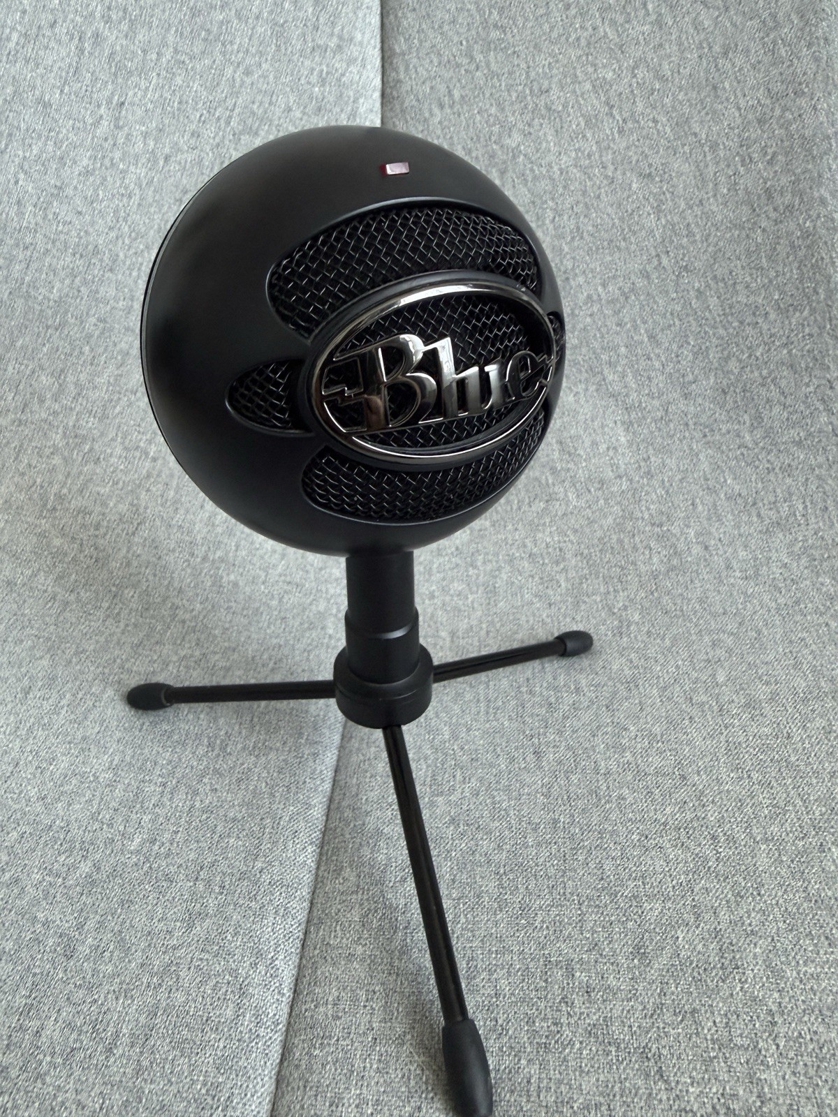 Blue Snowball iCE USB Mic for Recording & Streaming on PC & Mac – Black