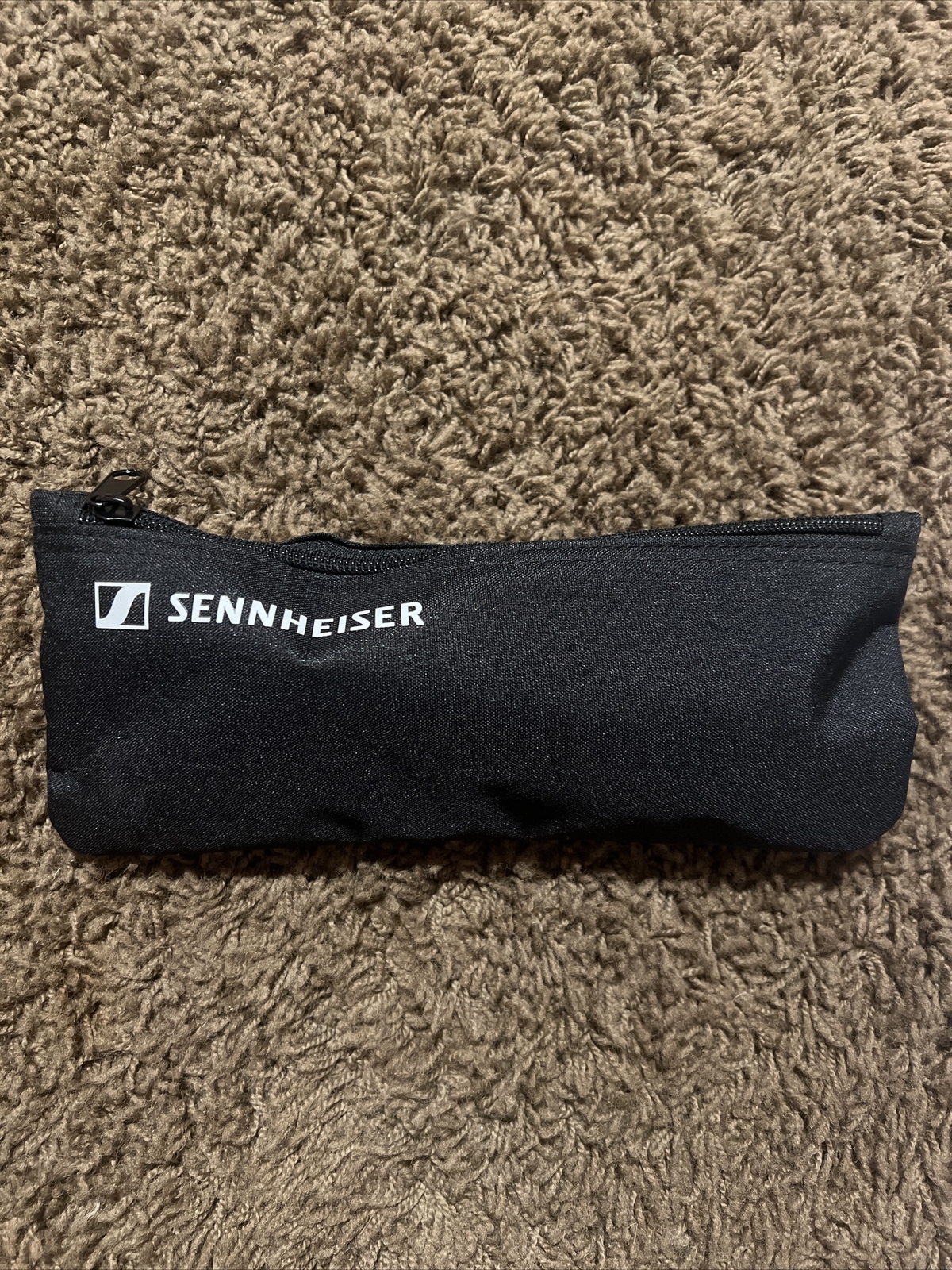 Sennheiser E835 Dynamic Wired XLR Professional Microphone